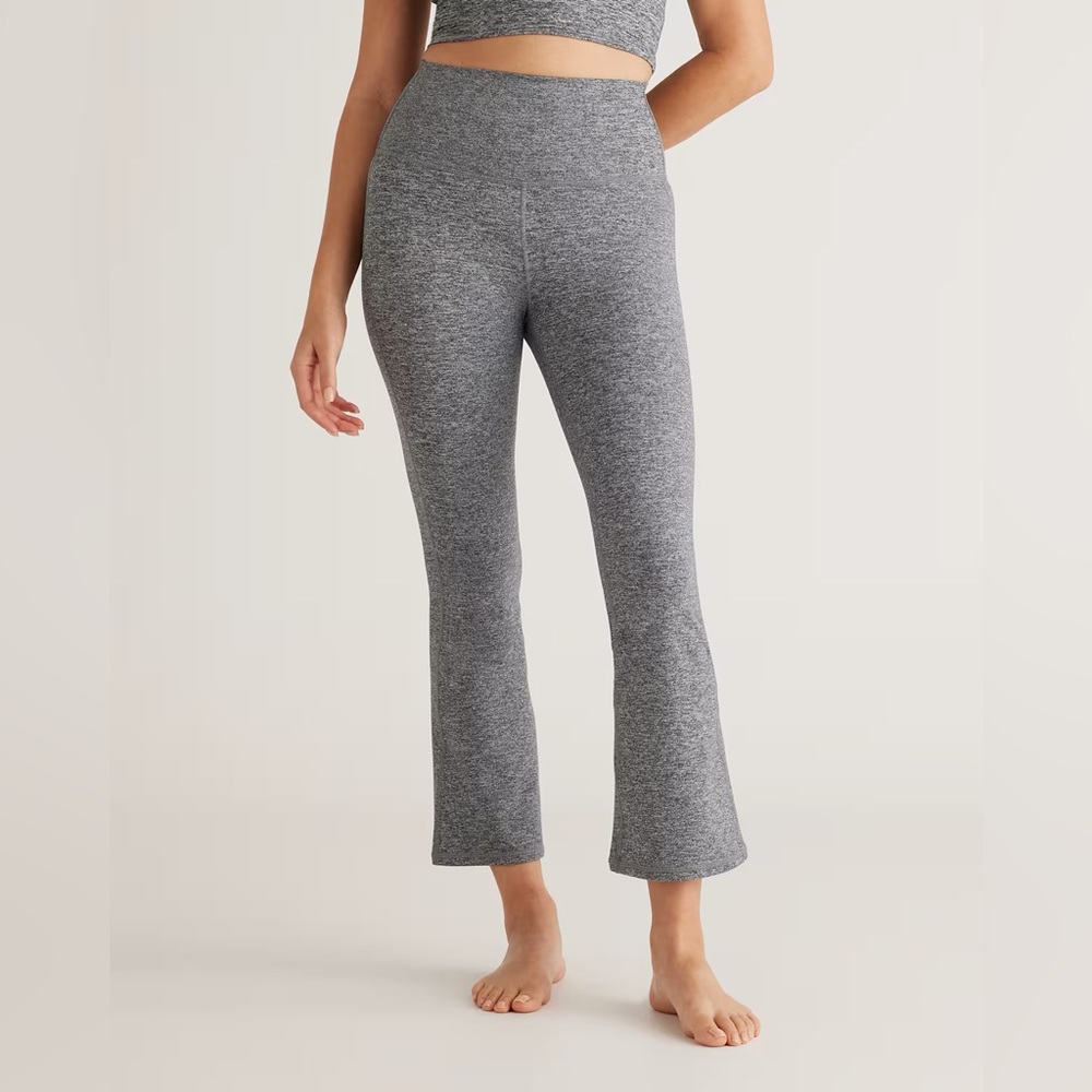 Quince Ultra-Soft Cropped Bootcut Pant Heather Gray Large Yoga Athleisure Active